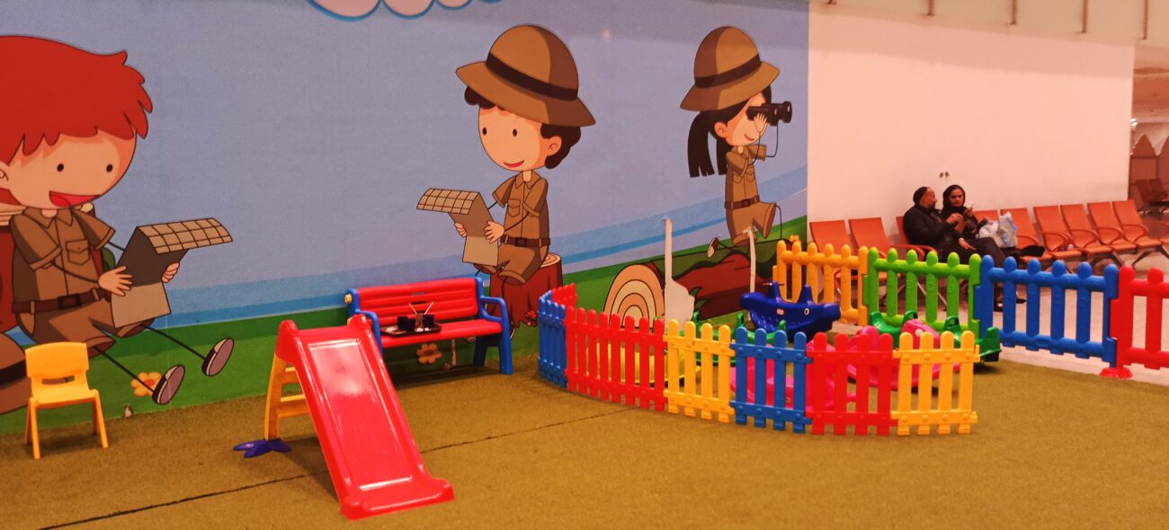 filter: 0; fileterIntensity: 0.0; filterMask: 0; captureOrientation: 0; module: portrait; 
hw-remosaic: false; 
touch: (-1.0, -1.0); 
modeInfo: Beauty ; 
sceneMode: 8; 
cct_value: 4001; 
AI_Scene: (-1, -1); 
aec_lux: 61.0; 
aec_lux_index: 0; 
hist255: 0.0; 
hist252~255: 0.0; 
hist0~15: 0.0; 
albedo:  ; 
confidence:  ; 
motionLevel: -1; 
weatherinfo: null; 
temperature: 42;