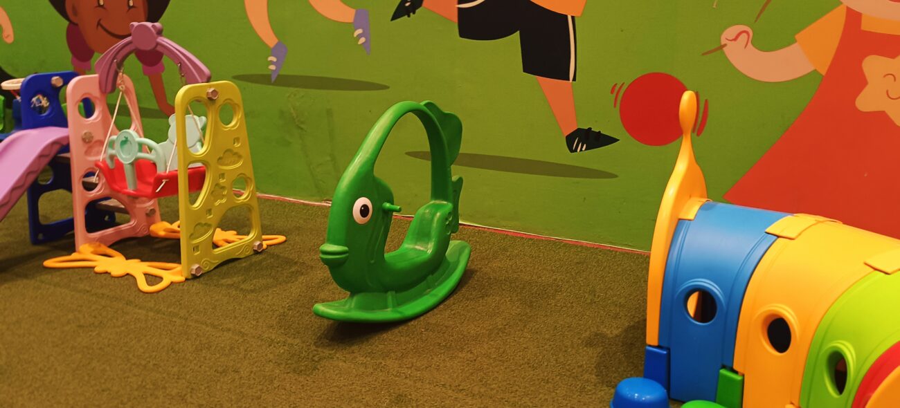 filter: 0; fileterIntensity: 0.0; filterMask: 0; captureOrientation: 0; module: portrait; 
hw-remosaic: false; 
touch: (-1.0, -1.0); 
modeInfo: Beauty ; 
sceneMode: 8; 
cct_value: 3713; 
AI_Scene: (-1, -1); 
aec_lux: 60.0; 
aec_lux_index: 0; 
hist255: 0.0; 
hist252~255: 0.0; 
hist0~15: 0.0; 
albedo:  ; 
confidence:  ; 
motionLevel: -1; 
weatherinfo: null; 
temperature: 37;